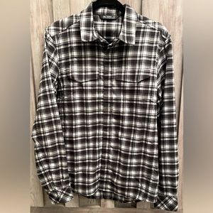 Men’s Arc’Teryx Button Up Shirt